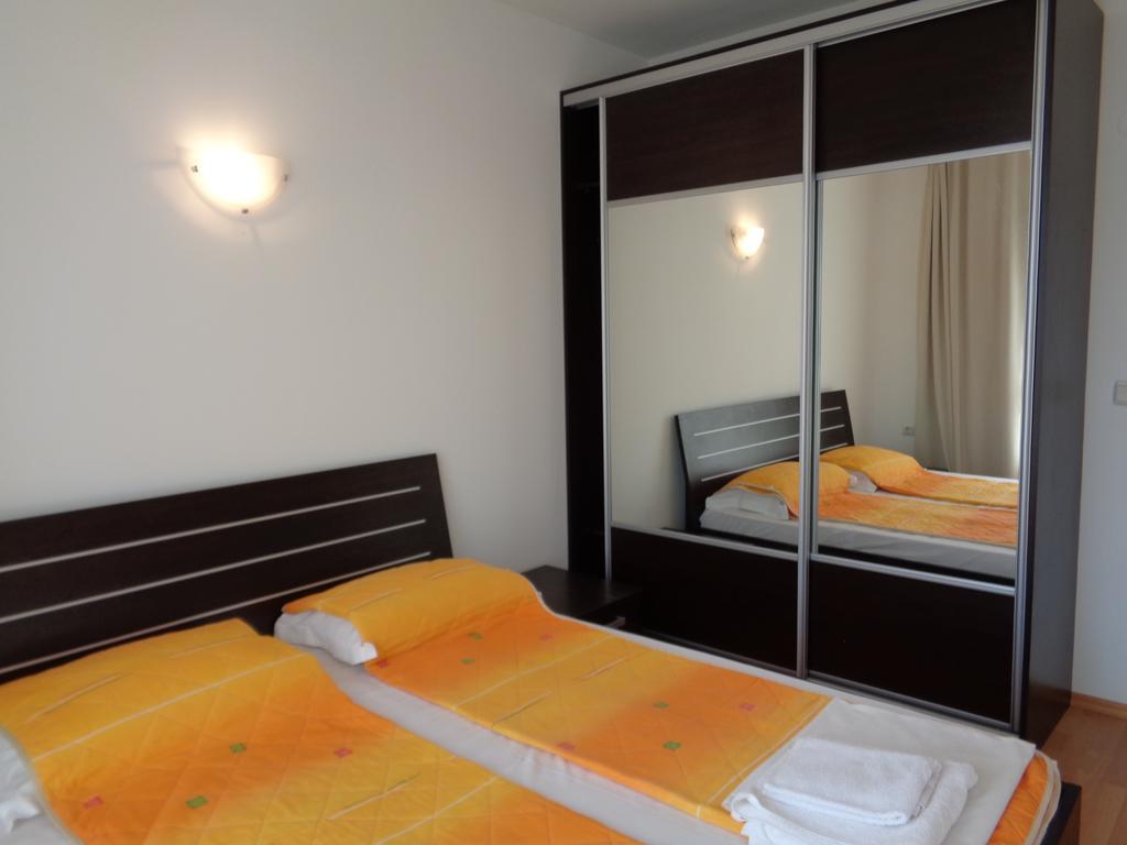 Apartment I4 In Sunset Beach 2 Resort Sunny Beach Habitación foto
